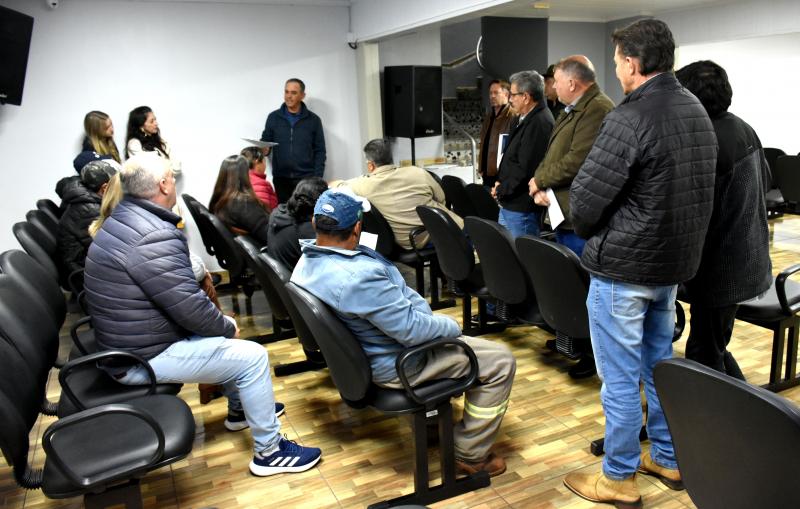 Vereadores dialogam com moradores da comunidade São Miguel sobre o Projeto de Aluguel Social
